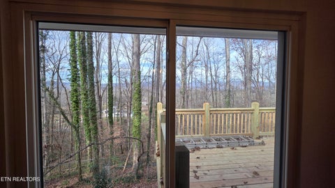 Tiny photo for 1135 W Outer Drive, Oak Ridge, TN 37830 (MLS # 1323902)