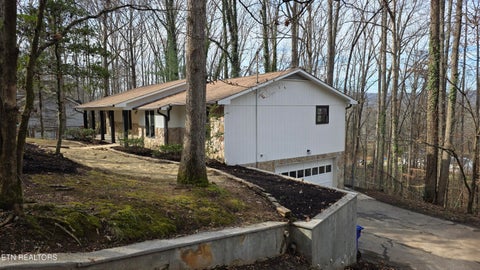 Tiny photo for 1135 W Outer Drive, Oak Ridge, TN 37830 (MLS # 1323902)
