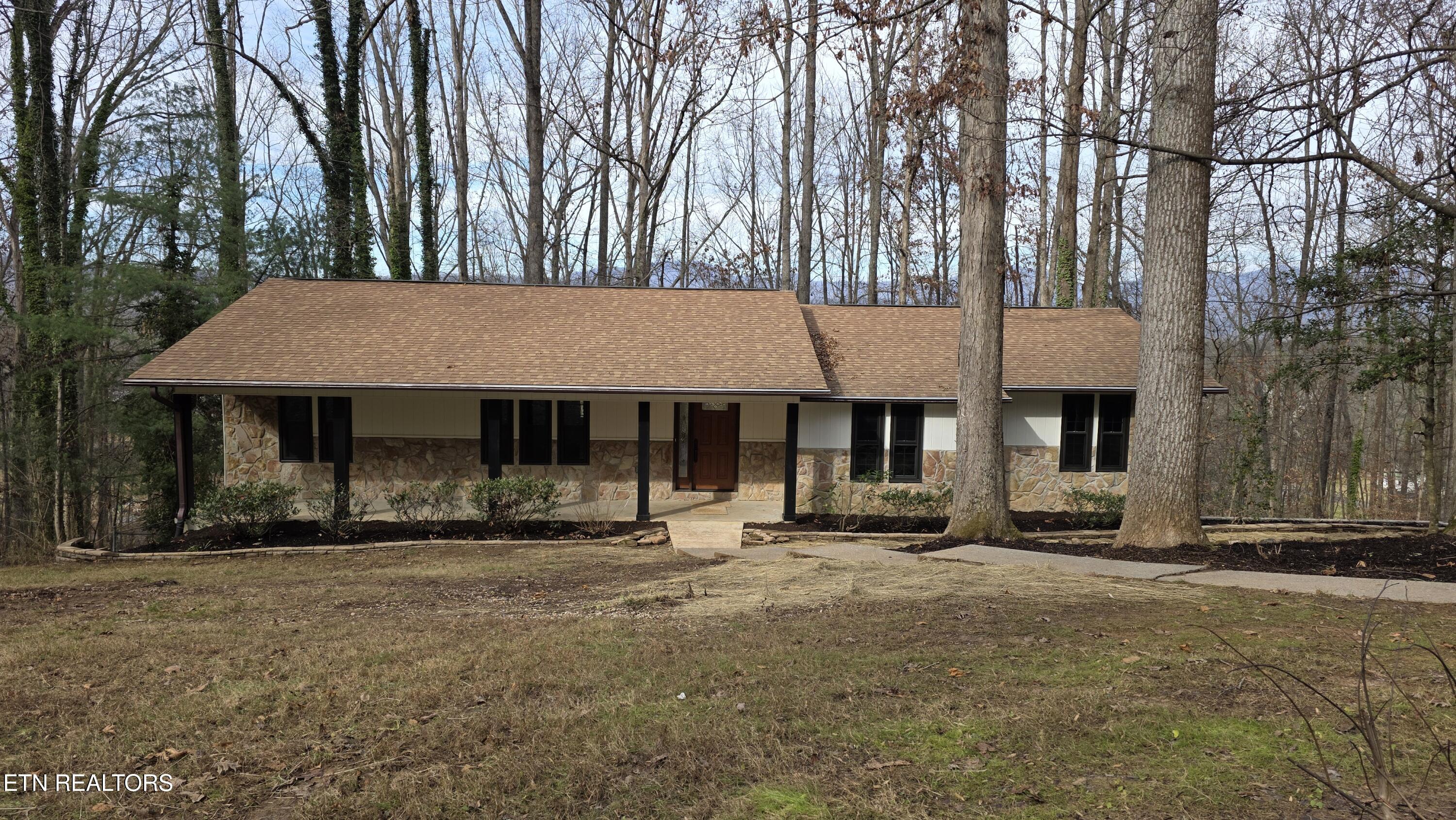 1135 W West Outer Drive