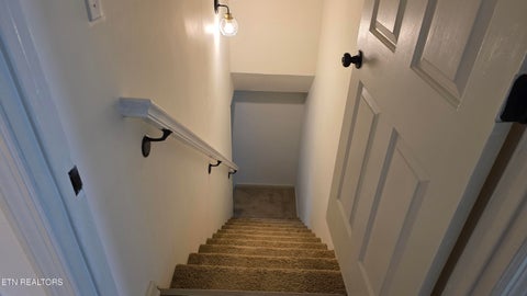 Tiny photo for 1135 W Outer Drive, Oak Ridge, TN 37830 (MLS # 1323902)