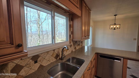Tiny photo for 1135 W Outer Drive, Oak Ridge, TN 37830 (MLS # 1323902)