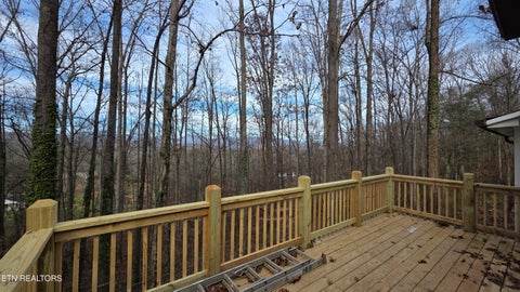 Tiny photo for 1135 W Outer Drive, Oak Ridge, TN 37830 (MLS # 1323902)