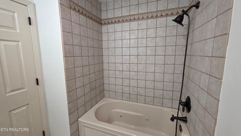 Tiny photo for 1135 W Outer Drive, Oak Ridge, TN 37830 (MLS # 1323902)