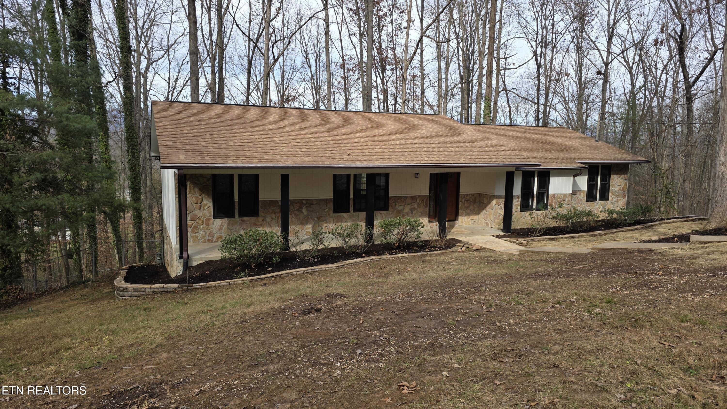 1135 W West Outer Drive