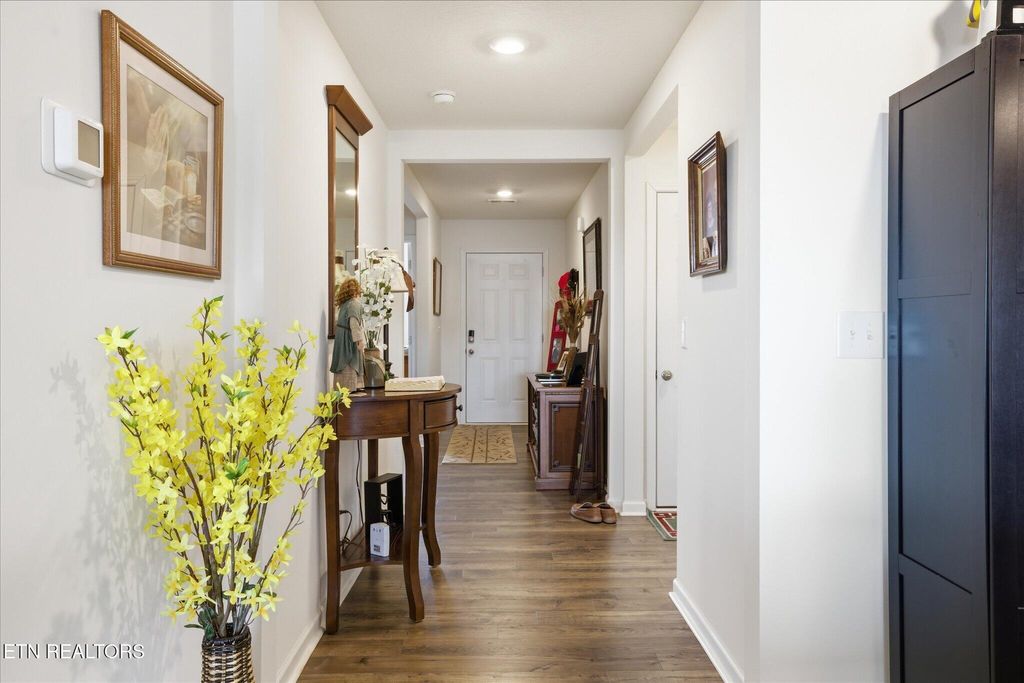 Photo of 1237 Cole Drive, Jefferson City, TN 37760 (MLS # 1330641)