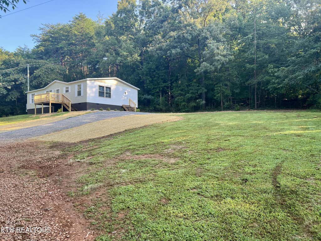 Photo of 126 Sheppard Rd, Sweetwater, TN 37874 (MLS # 1351013)