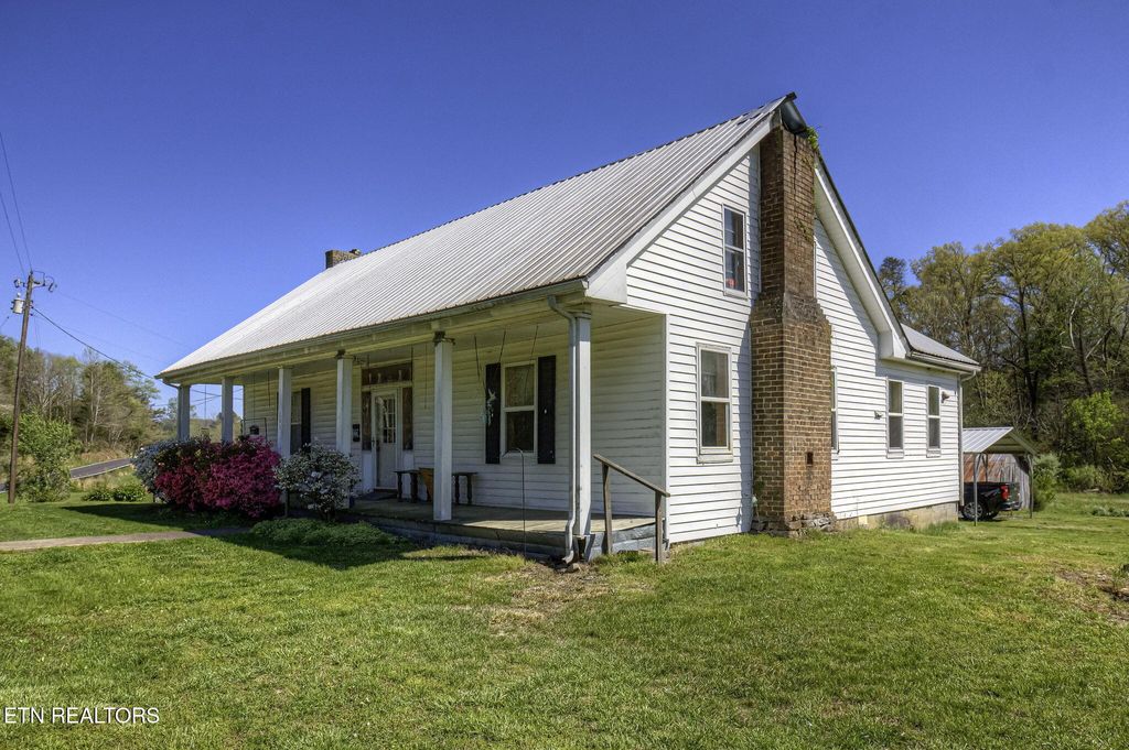 Photo of 285 New Providence Rd, Tellico Plains, TN 37385 (MLS # 1298283)
