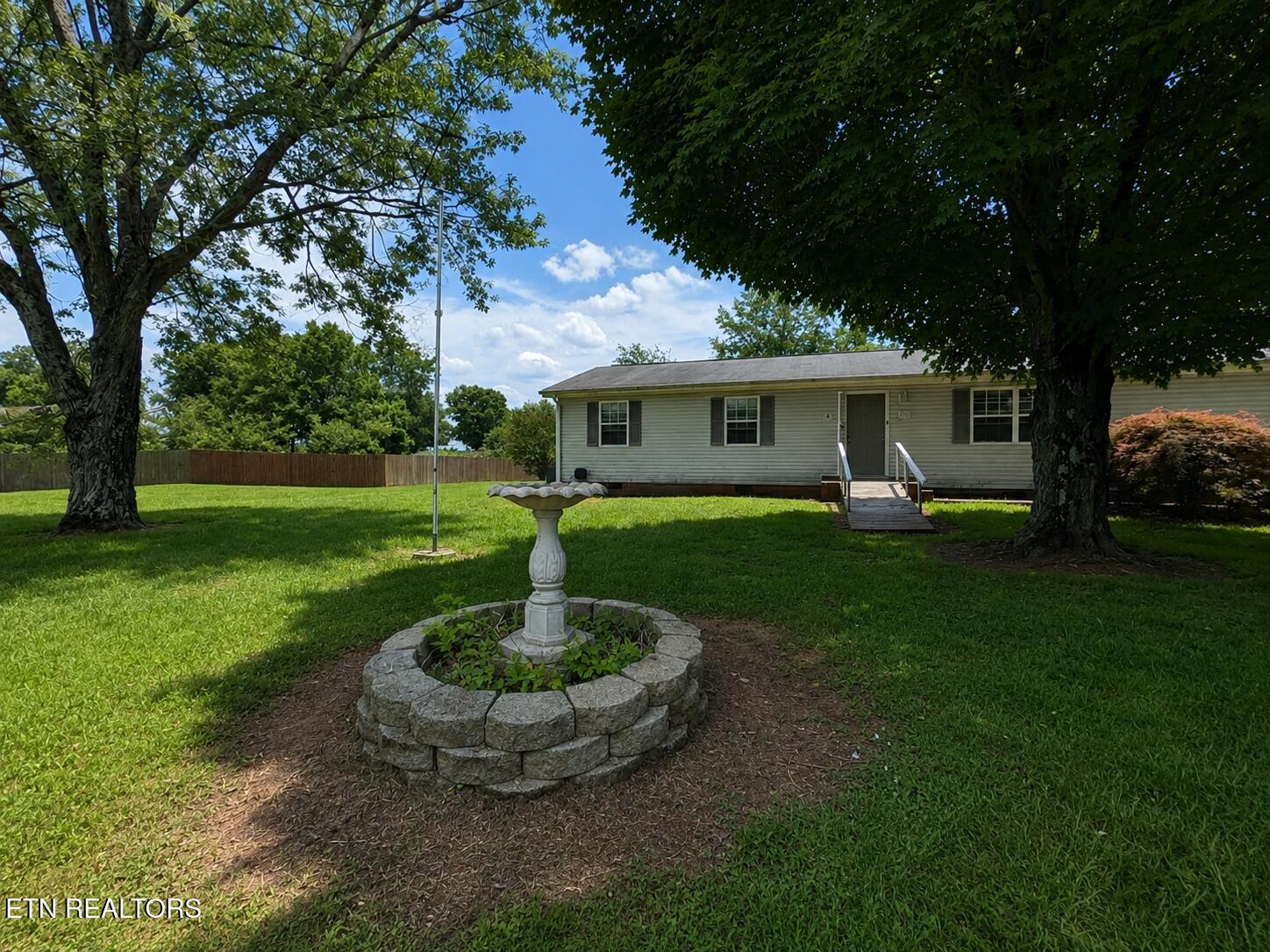 119 Cherokee Circle