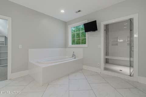 Tiny photo for 10011 Winter Sun Lane, Knoxville, TN 37922 (MLS # 1350986)