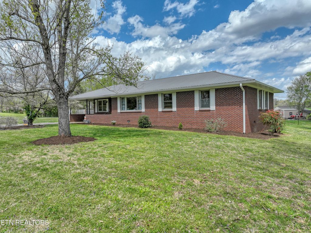 Photo of 1141 TN-95, Greenback, TN 37742 (MLS # 1296362)