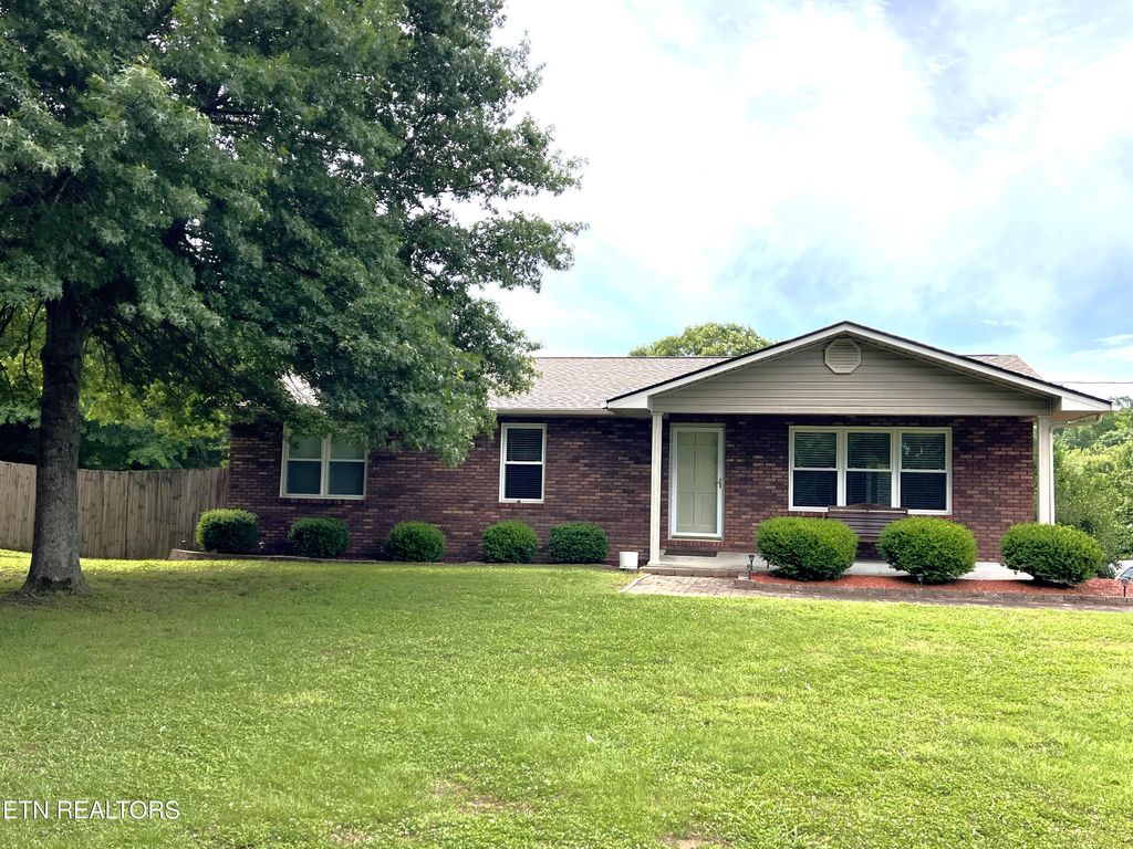 Photo of 1026 Lees Drive, Seymour, TN 37865 (MLS # 1302871)