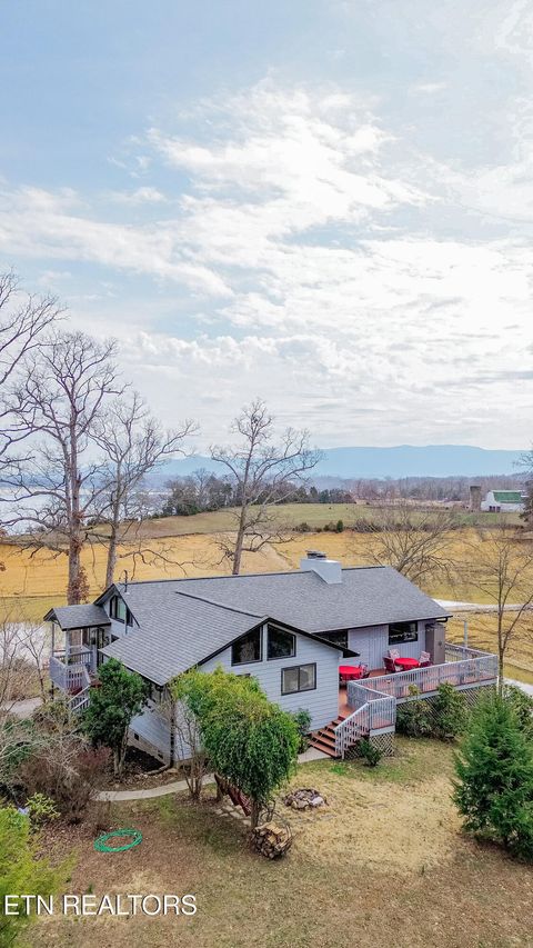 Photo of 1449 Bucks Point Way, Dandridge, TN 37725 (MLS # 1332197)