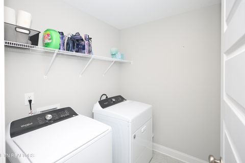 Tiny photo for 342 Broadberry Ave, Oak Ridge, TN 37830 (MLS # 1338873)