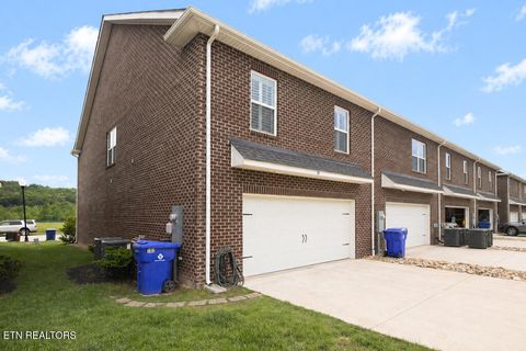 Tiny photo for 342 Broadberry Ave, Oak Ridge, TN 37830 (MLS # 1338873)