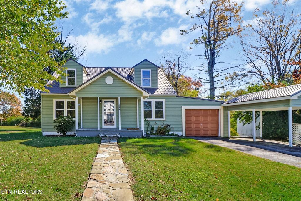 Photo of 211 Old Lantana Rd, Crossville, TN 38555 (MLS # 1338578)
