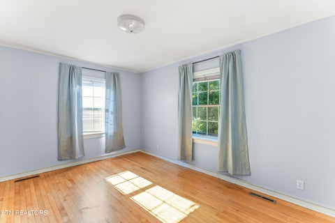 Tiny photo for 600 Mulberry St, Loudon, TN 37774 (MLS # 1358415)