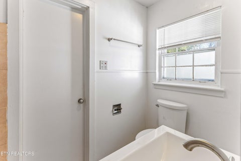 Tiny photo for 600 Mulberry St, Loudon, TN 37774 (MLS # 1358415)