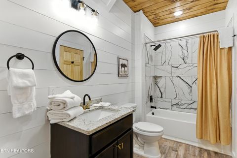 Tiny photo for 576 Dollywood lane Ln #1, Pigeon Forge, TN 37862 (MLS # 1326253)