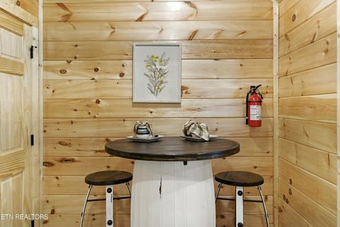 Tiny photo for 576 Dollywood lane Ln #1, Pigeon Forge, TN 37862 (MLS # 1326253)