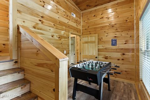 Tiny photo for 576 Dollywood lane Ln #1, Pigeon Forge, TN 37862 (MLS # 1326253)