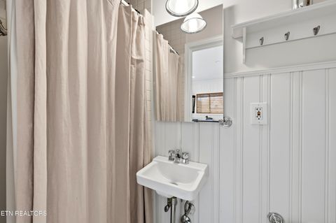 Tiny photo for 6613 Cherry Drive, Knoxville, TN 37919 (MLS # 1327641)