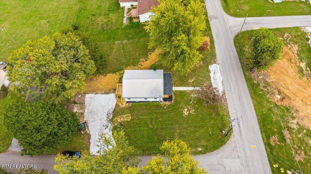 Photo of 190 Butter and Egg Rd, Jacksboro, TN 37757 (MLS # 1359512)