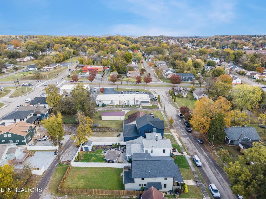 Photo of 2549 Jefferson Ave, Knoxville, TN 37914 (MLS # 1320684)