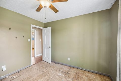 Tiny photo for 6121 W Emory Rd, Knoxville, TN 37931 (MLS # 1341288)