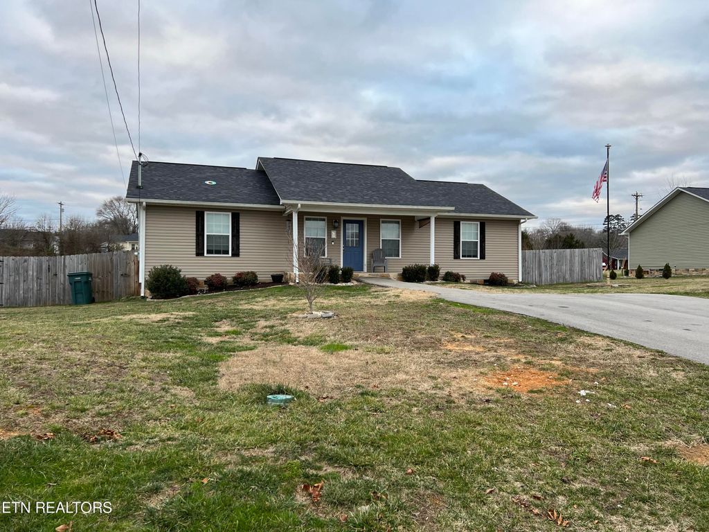 Photo of 408 Dee Dee Court, White Pine, TN 37890 (MLS # 1249082)