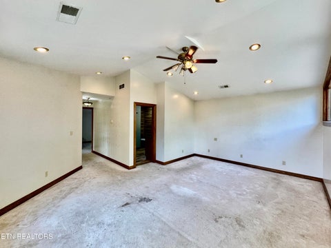 Tiny photo for 1065 Poplar Lane, Winfield, TN 37892 (MLS # 1359822)