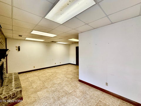 Tiny photo for 1065 Poplar Lane, Winfield, TN 37892 (MLS # 1359822)