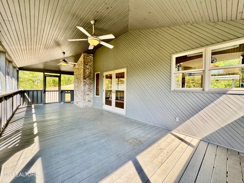 Tiny photo for 1065 Poplar Lane, Winfield, TN 37892 (MLS # 1359822)
