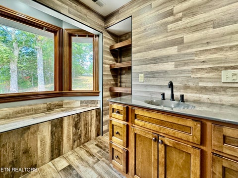 Tiny photo for 1065 Poplar Lane, Winfield, TN 37892 (MLS # 1359822)