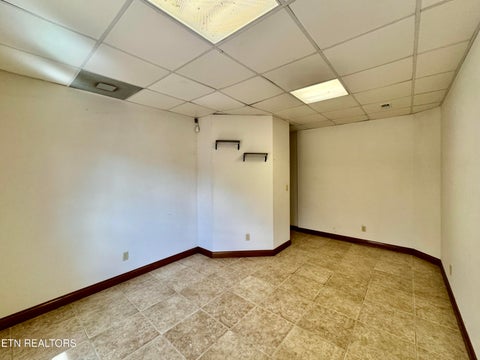 Tiny photo for 1065 Poplar Lane, Winfield, TN 37892 (MLS # 1359822)
