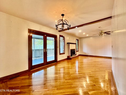 Tiny photo for 1065 Poplar Lane, Winfield, TN 37892 (MLS # 1359822)
