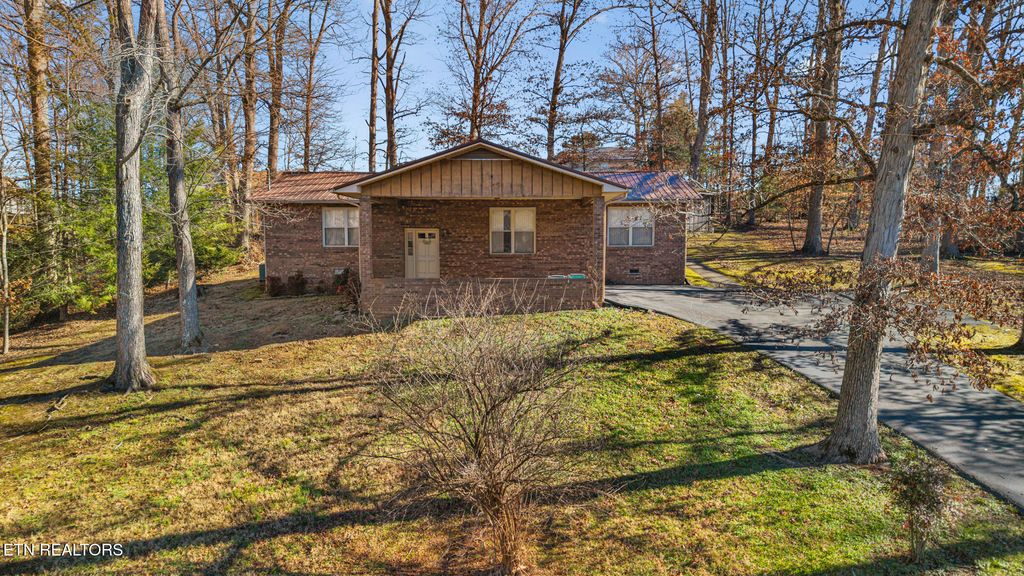 Photo of 1010 Gay St, Sevierville, TN 37862 (MLS # 1326413)