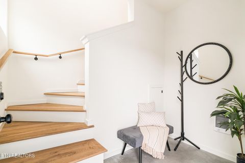 Tiny photo for 113 E Oldham Ave #105, Knoxville, TN 37917 (MLS # 1320907)