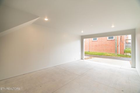 Tiny photo for 113 E Oldham Ave #105, Knoxville, TN 37917 (MLS # 1320907)