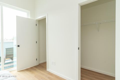 Tiny photo for 113 E Oldham Ave #105, Knoxville, TN 37917 (MLS # 1320907)