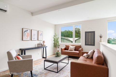 Tiny photo for 113 E Oldham Ave #105, Knoxville, TN 37917 (MLS # 1320907)