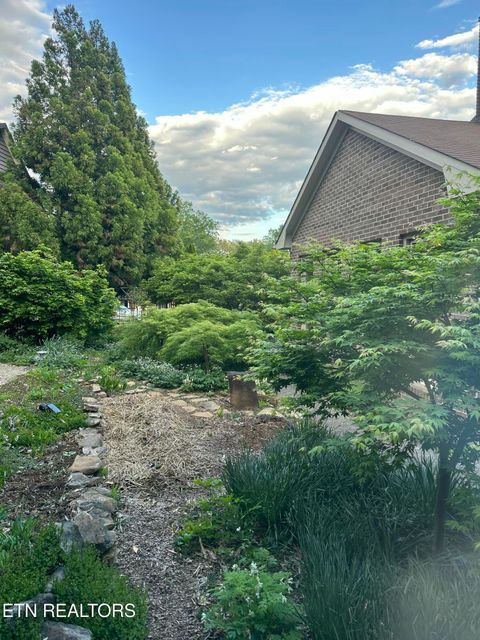 Tiny photo for 7824 Beckett Ridge Court, Powell, TN 37849 (MLS # 1336888)