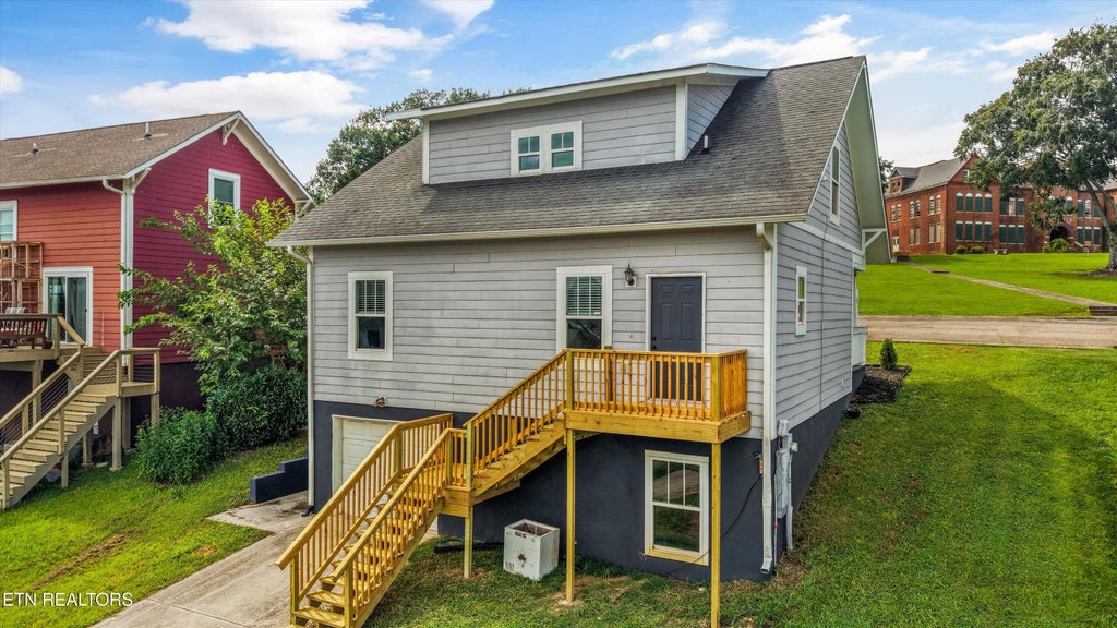 Photo of 916 Knoxville College Drive, Knoxville, TN 37921 (MLS # 1348031)