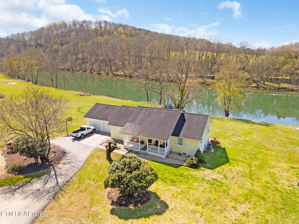 Photo of 2685 Stone Rd, Blaine, TN 37709 (MLS # 1256868)