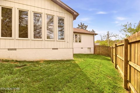 Tiny photo for 3205 Roanoke Circle, Knoxville, TN 37920 (MLS # 1335966)