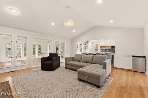 Tiny photo for 3205 Roanoke Circle, Knoxville, TN 37920 (MLS # 1335966)