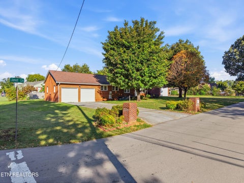 Tiny photo for 224 Janet LN, Maryville, TN 37804 (MLS # 1359432)