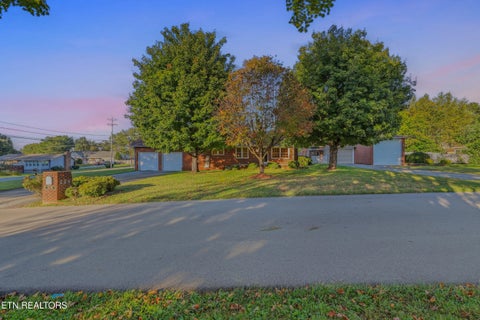 Tiny photo for 224 Janet LN, Maryville, TN 37804 (MLS # 1359432)
