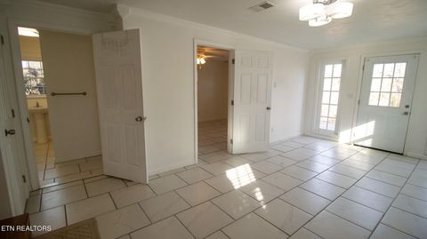 Tiny photo for 412 George Washington Drive, Dandridge, TN 37725 (MLS # 1326117)