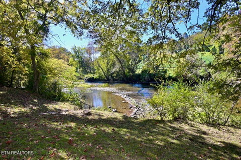 Tiny photo for 146 E Leatherwood Drive, Walland, TN 37886 (MLS # 1360328)