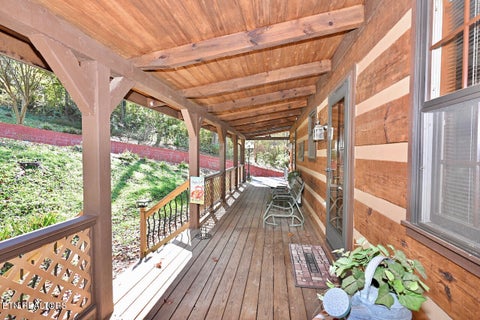 Tiny photo for 146 E Leatherwood Drive, Walland, TN 37886 (MLS # 1360328)